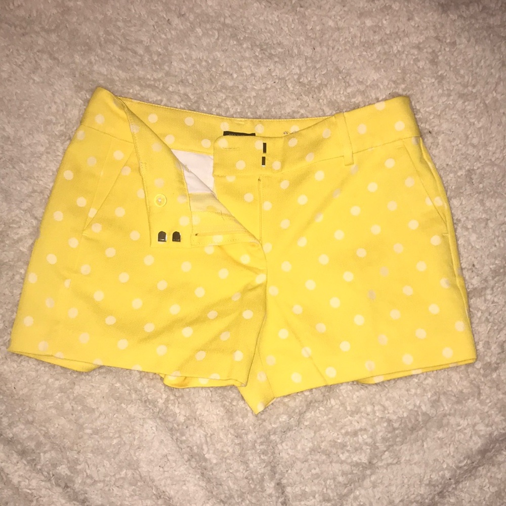ANN TAYLOR PETITE signature shorts